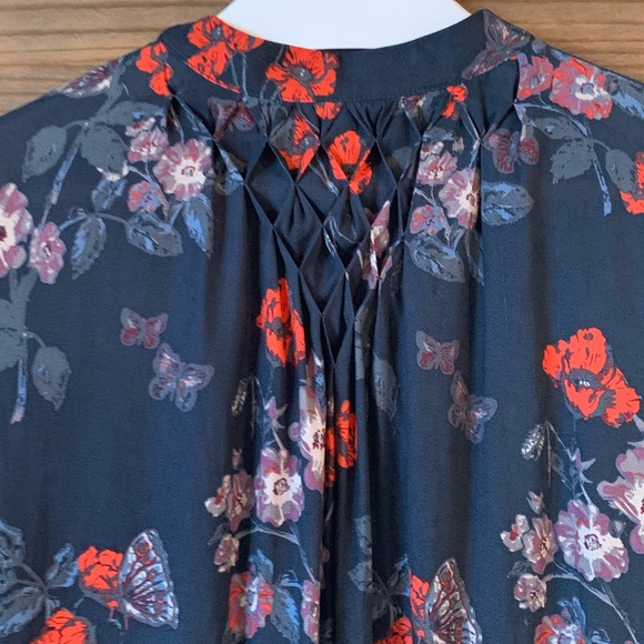 Free People Blue/Red V-Neck Swing Blouse Tunic M - Picture 11 of 11